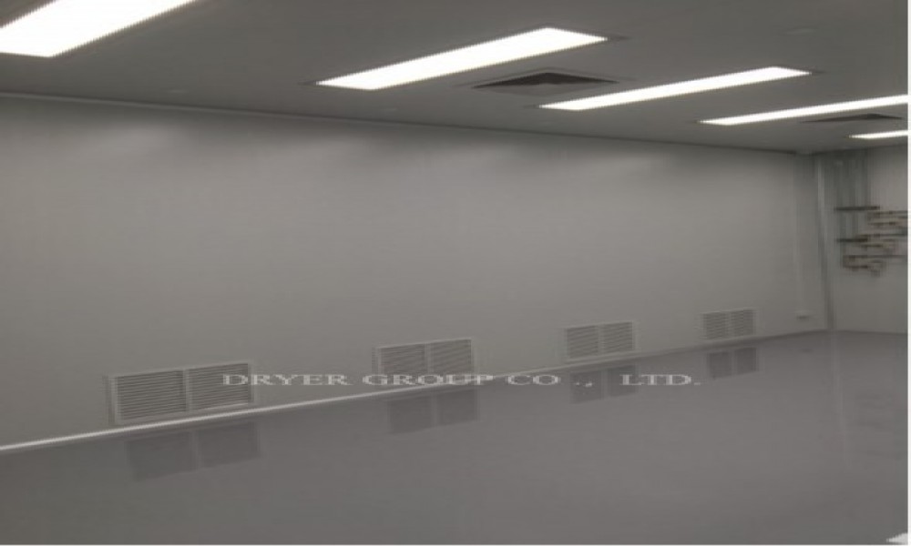 ควบคุมห้อง Clean Room Class 10000 DG-7000EAC